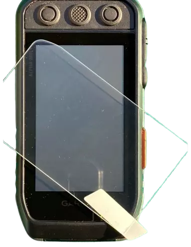 verre-trempe-pour-garmin-alpha-200-removebg-preview